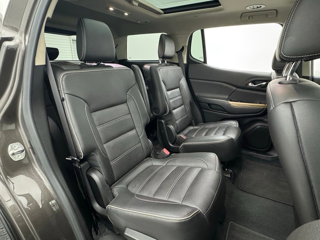 Used 2019 GMC Acadia Denali image 39