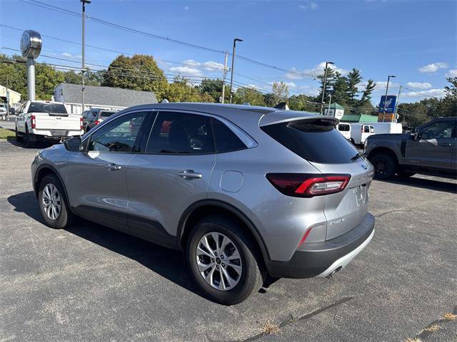 Used 2024 Ford Escape Active image 35