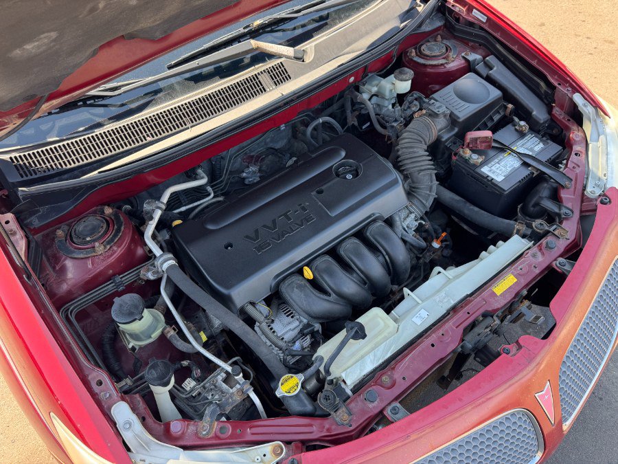 Used 2007 Pontiac Vibe w/ Sun And Sound Package image 25