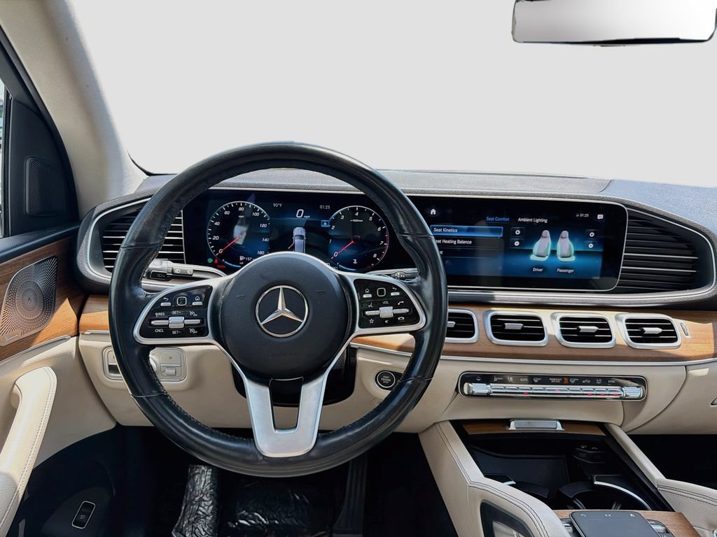 Used 2022 Mercedes-Benz GLE 350 4MATIC w/ Premium Package image 24