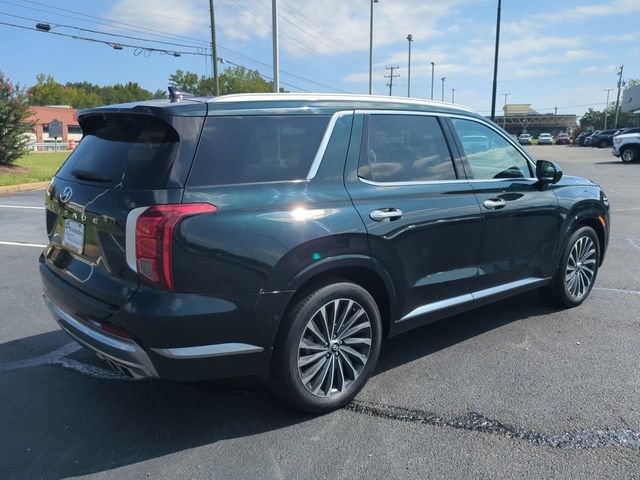 Used 2023 Hyundai Palisade Calligraphy w/ Cargo Package FWD image 4
