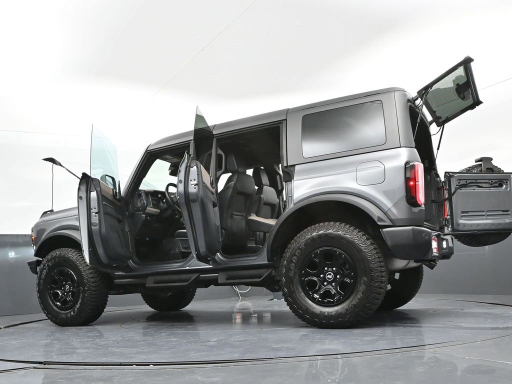 Used 2024 Ford Bronco Wildtrak image 49