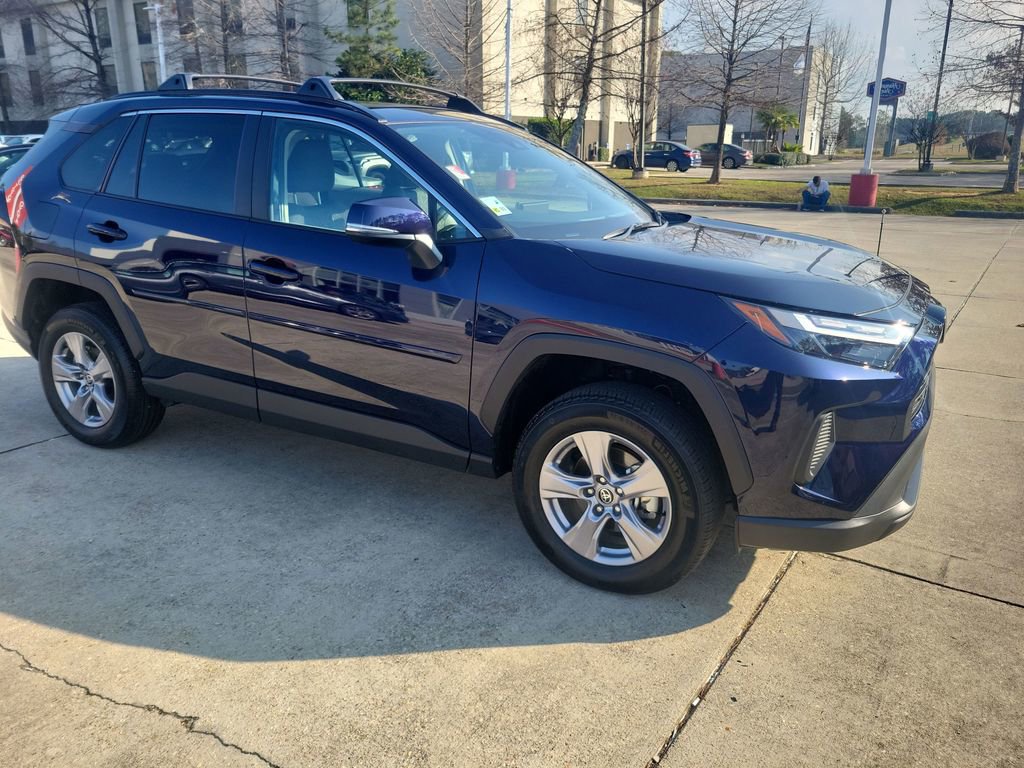 Certified 2025 Toyota RAV4 XLE image 9