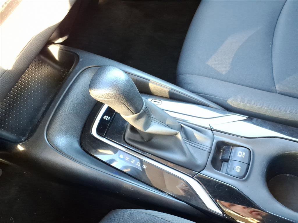 Used 2022 Toyota Corolla LE image 14