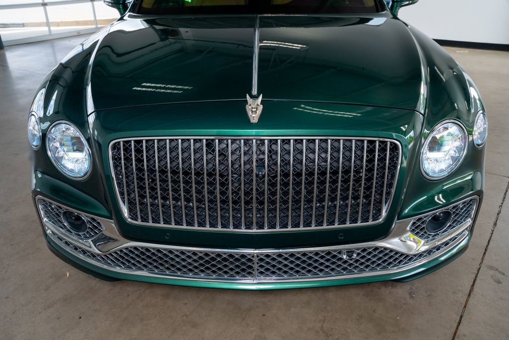 Used 2020 Bentley Flying Spur W12 image 15