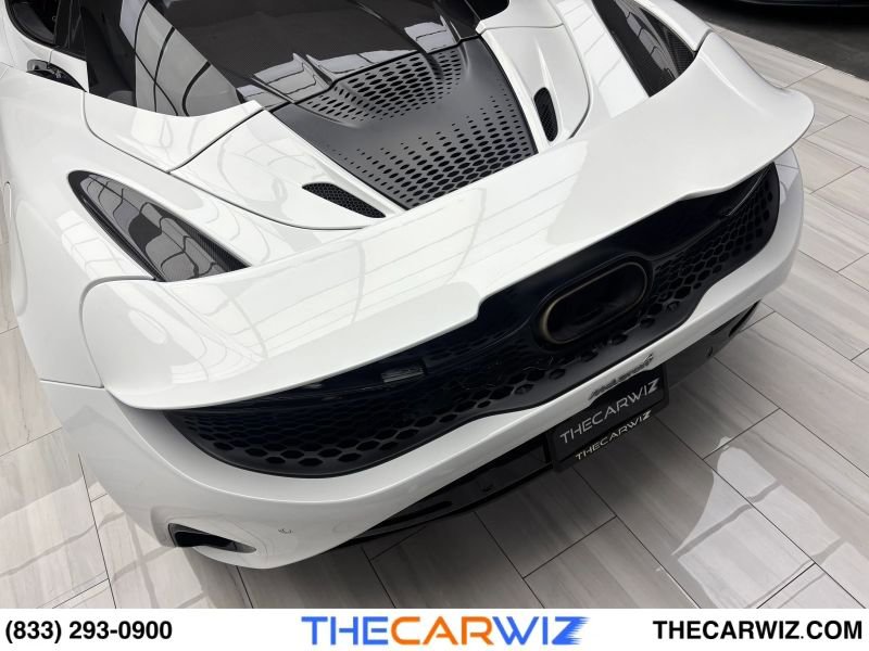 Used 2024 McLaren 750S Spider RWD image 30