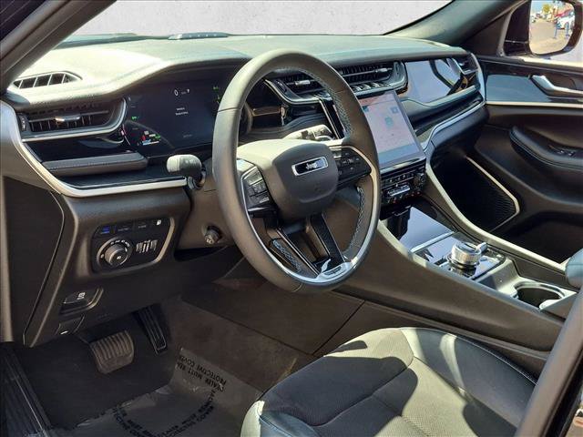 Used 2023 Jeep Grand Cherokee Trailhawk w/ Luxury Tech Group III AWD/4WD image 10