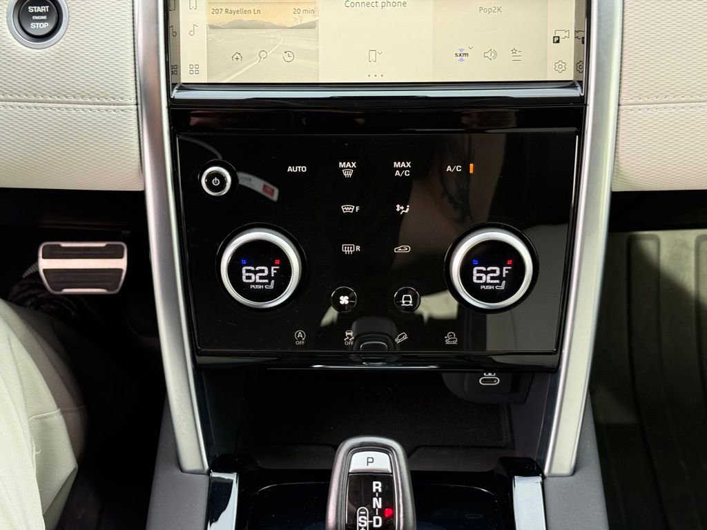 Used 2022 Land Rover Discovery Sport S R-Dynamic image 25