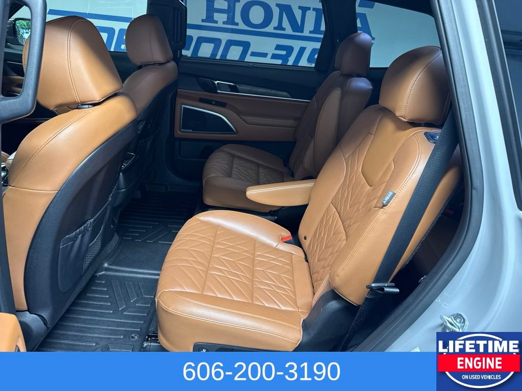 Used 2023 Kia Telluride SX X-Line AWD/4WD image 16