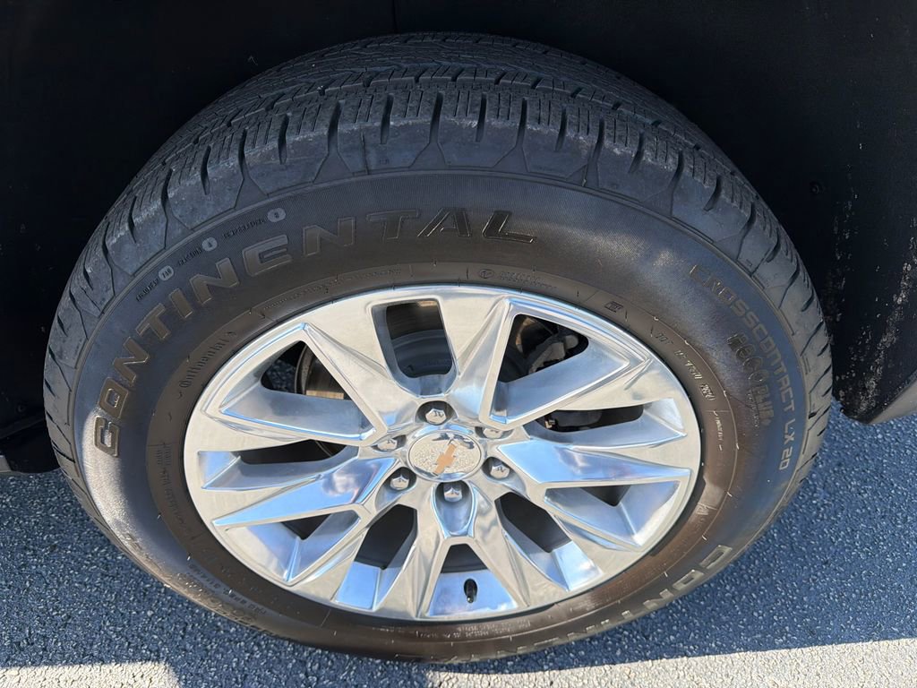 Used 2024 Chevrolet Tahoe Premier w/ Advanced Technology Package image 20