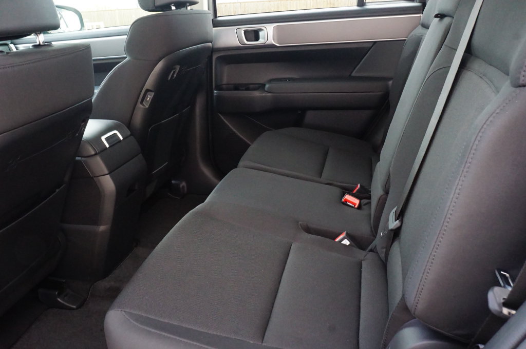 New 2026 Hyundai Santa Fe SE FWD image 19
