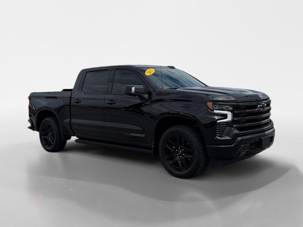 Used 2025 Chevrolet Silverado 1500 High Country w/ Midnight Edition AWD/4WD image 7