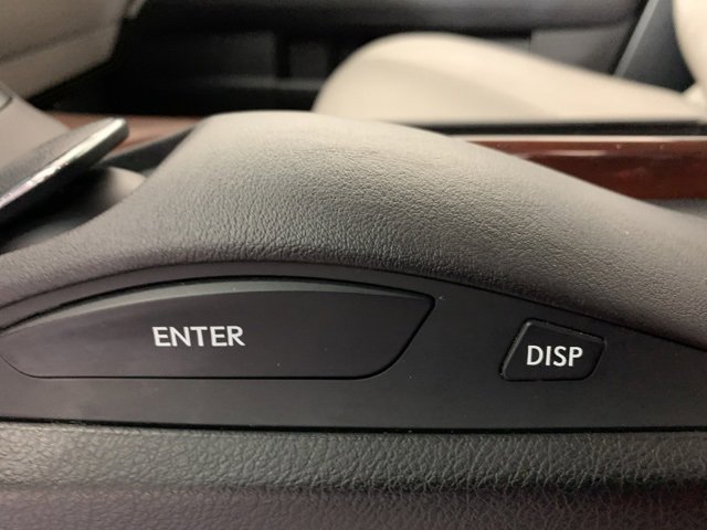 Used 2010 Lexus RX 450h AWD image 32