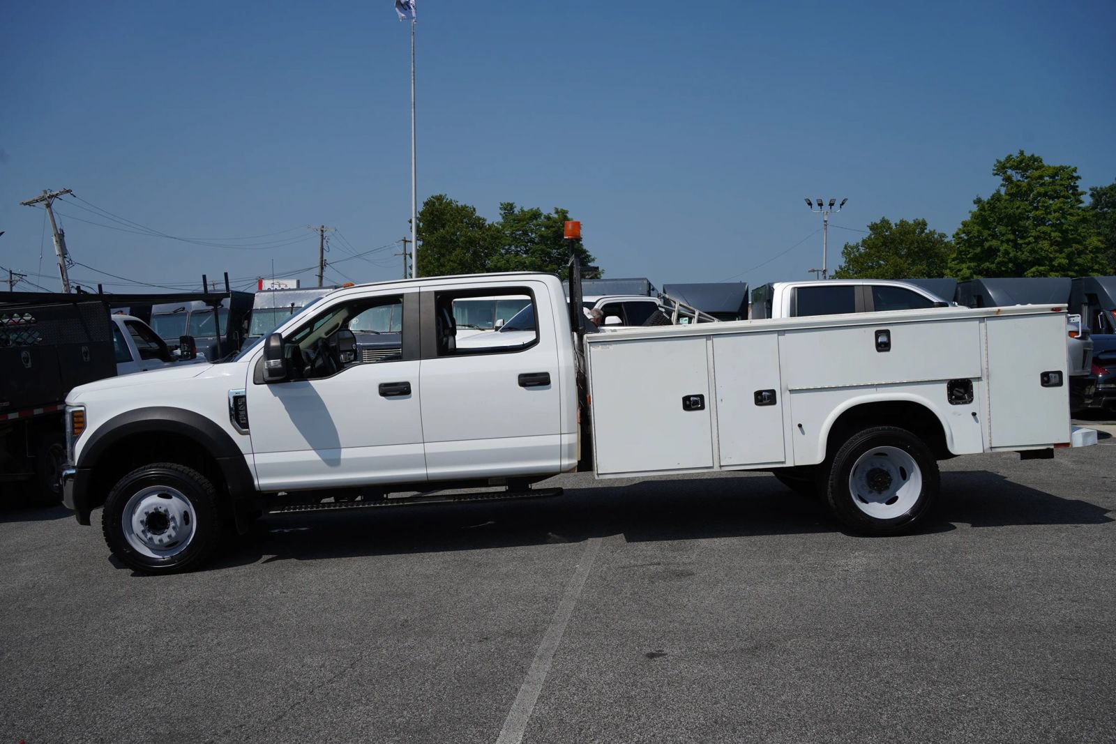 Used 2018 Ford F450 XL w/ Power Equipment Group RWD image 3