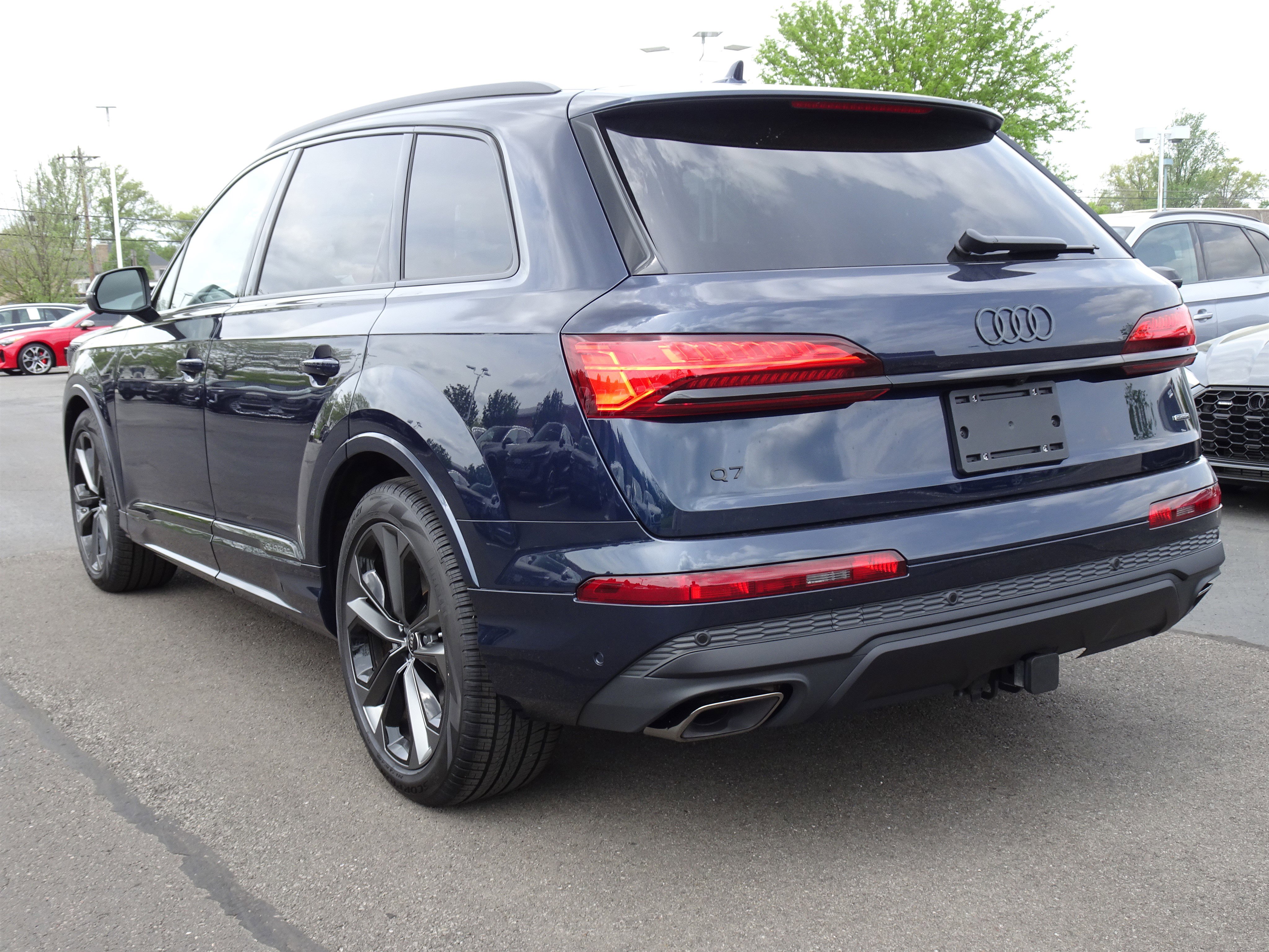 New 2026 Audi Q7 3.0T Premium Plus AWD/4WD image 3