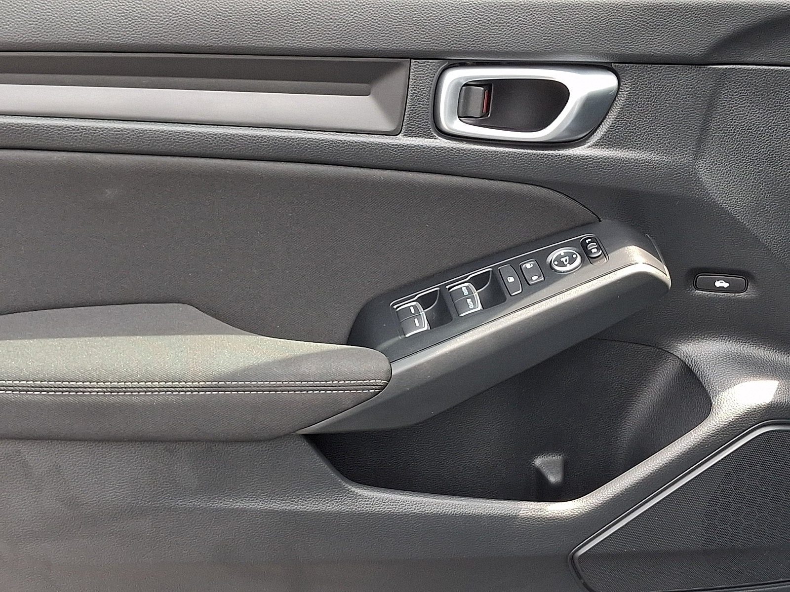 Used 2024 Honda Civic Sport image 12