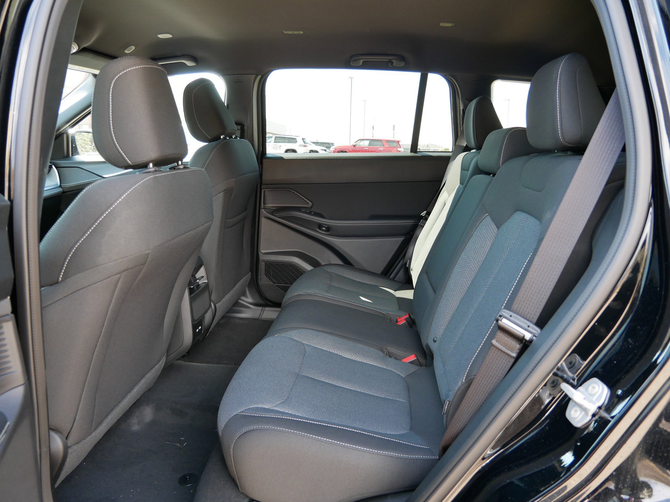 New 2026 Jeep Cherokee Laredo AWD/4WD image 8