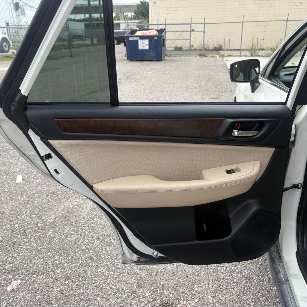 Used 2015 Subaru Outback 2.5i Limited AWD/4WD image 12