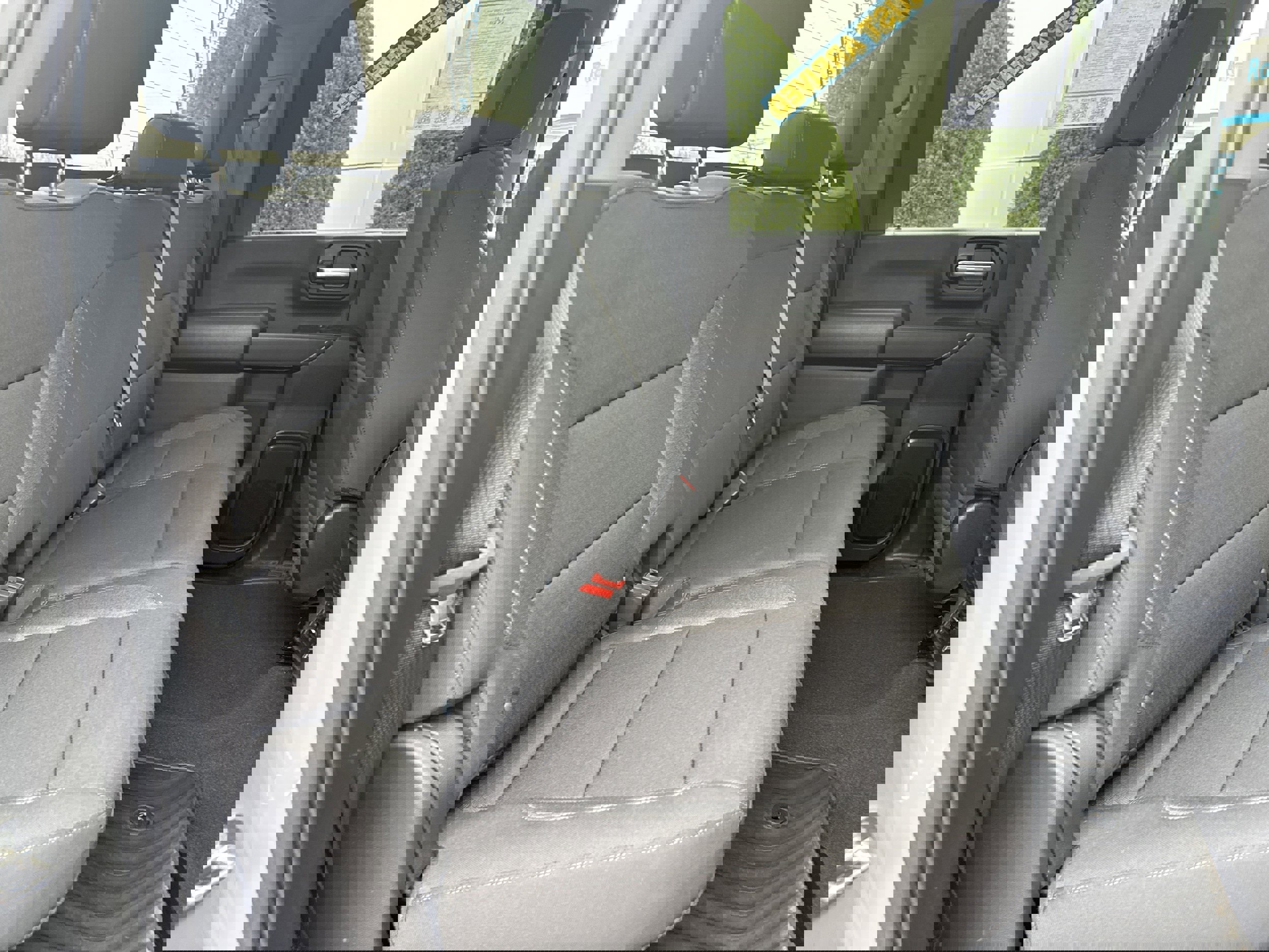 Used 2024 Chevrolet Silverado 2500 Custom w/ Custom Value Package image 15