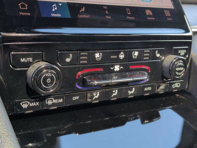 Certified 2024 Jeep Grand Cherokee L Limited w/ Luxury Tech Group II image 22