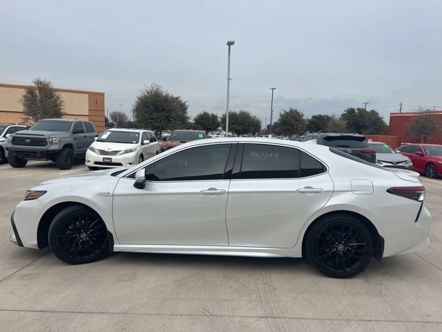 Used 2021 Toyota Camry XSE w/ Cold Weather Package image 5