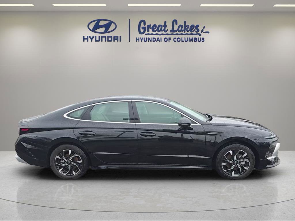 Certified 2025 Hyundai Sonata SEL FWD image 6
