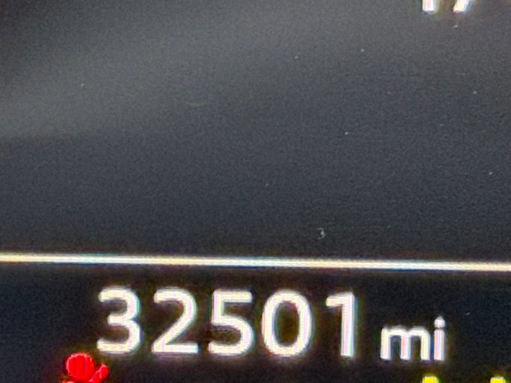 Used 2025 Audi Q7 3.0T Premium Plus image 37