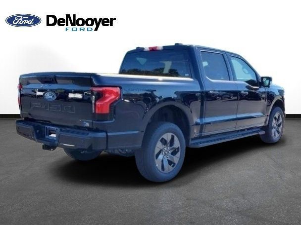 New 2025 Ford F150 Lightning Flash image 3