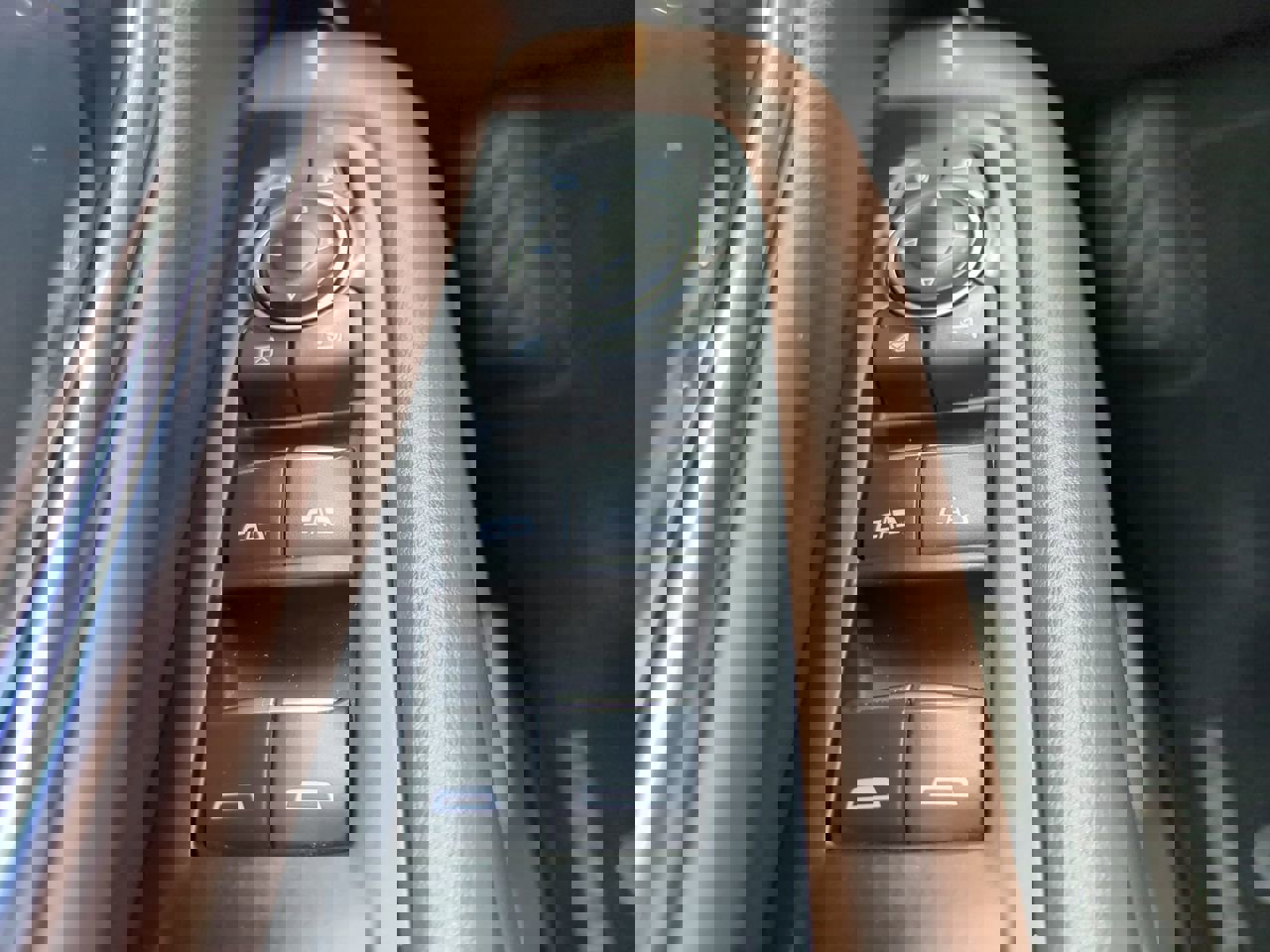 Used 2021 Chevrolet Suburban High Country w/ Premium Package image 25