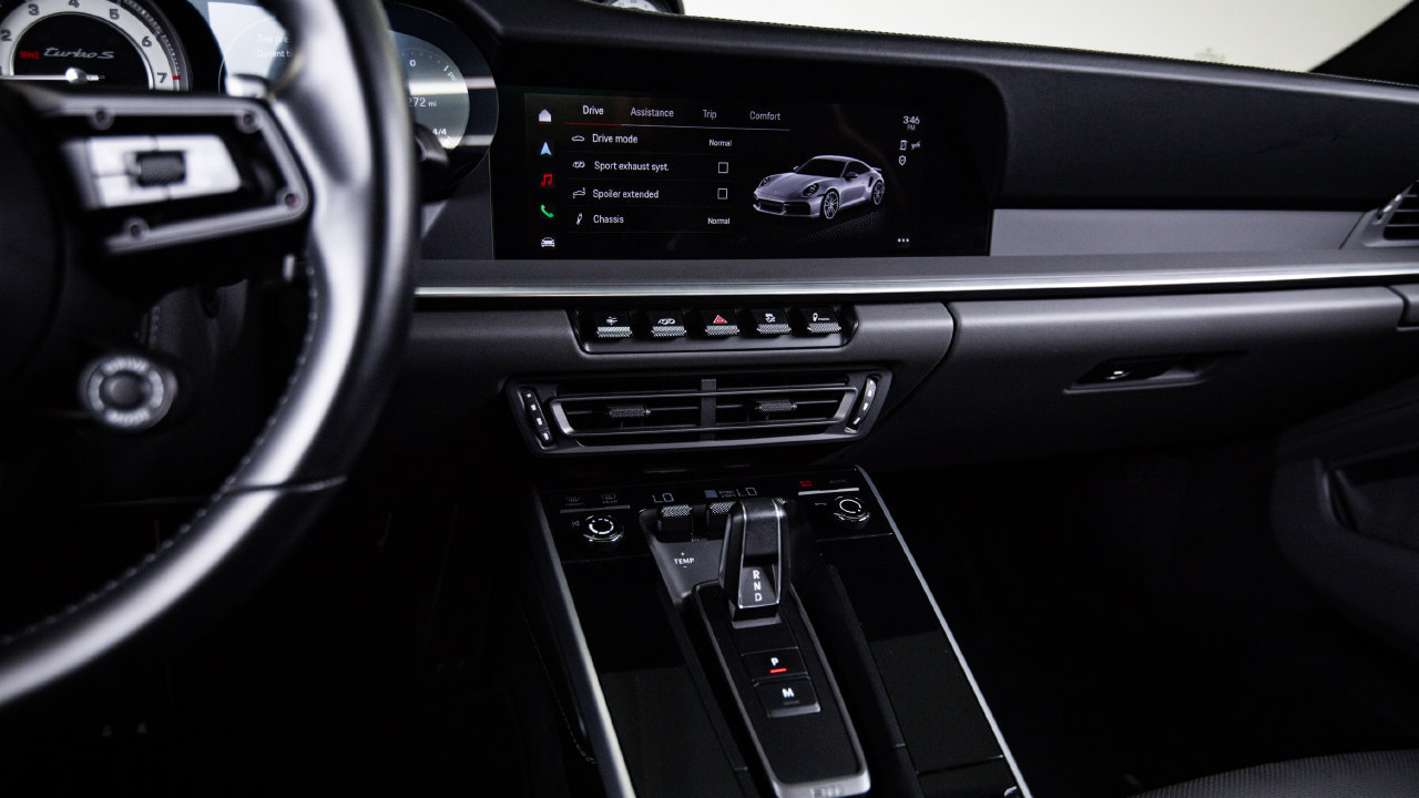 Certified 2025 Porsche 911 Turbo S AWD/4WD image 19