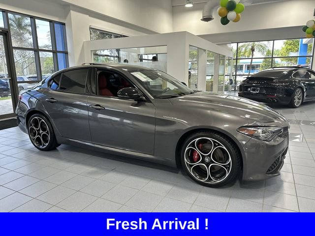 Used 2022 Alfa Romeo Giulia Veloce image 37