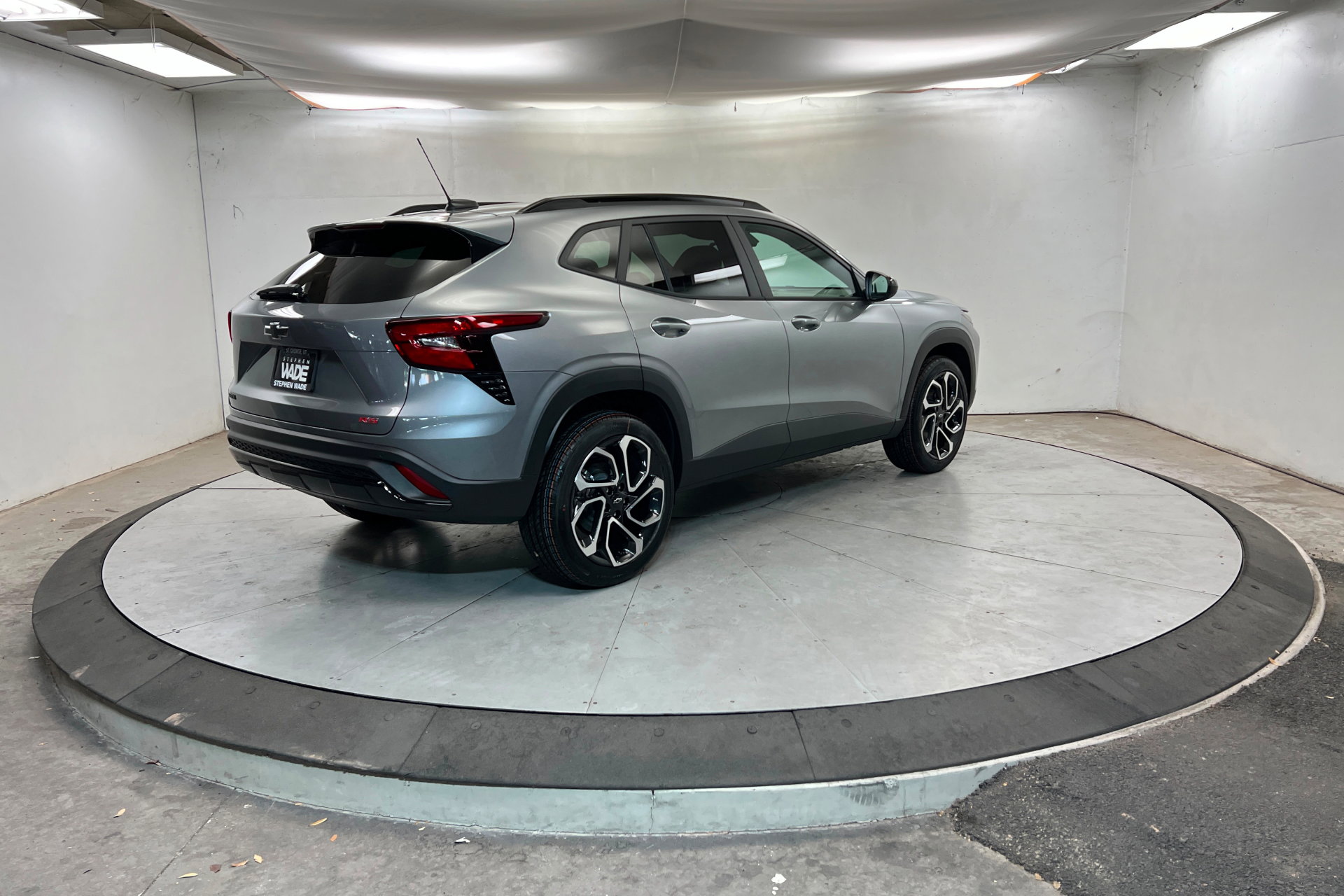 New 2026 Chevrolet Trax RS w/ Sunroof Package image 6