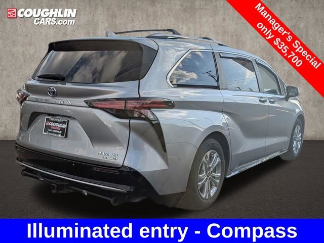 Used 2021 Toyota Sienna Platinum image 7