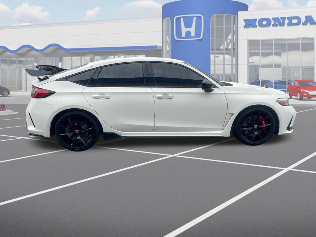Used 2025 Honda Civic Type R image 10