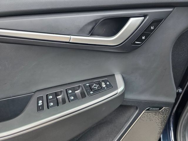 Certified 2024 Kia EV6 Wind w/ Wind Technology Package RWD image 19