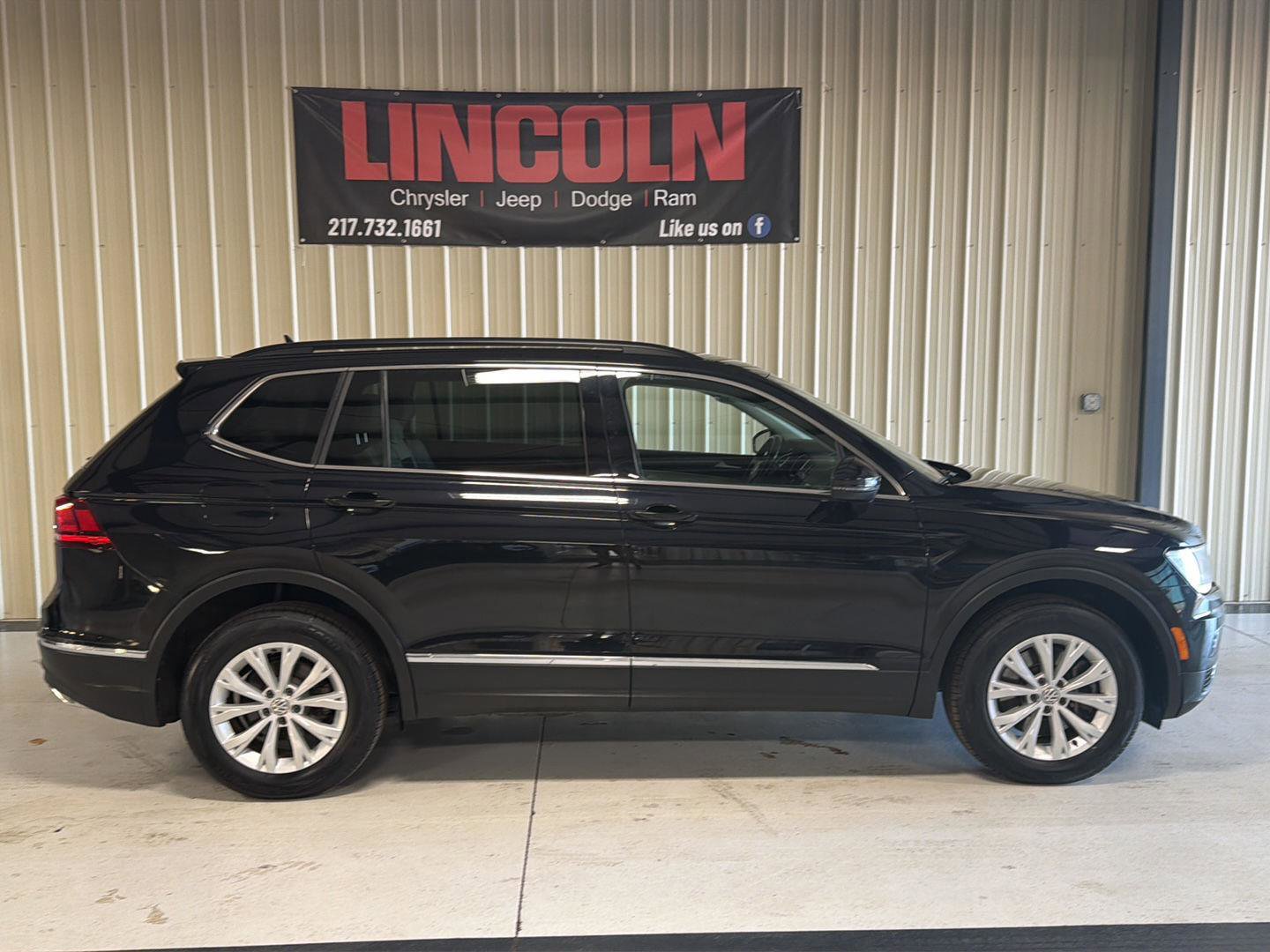 Used 2018 Volkswagen Tiguan SE image 5