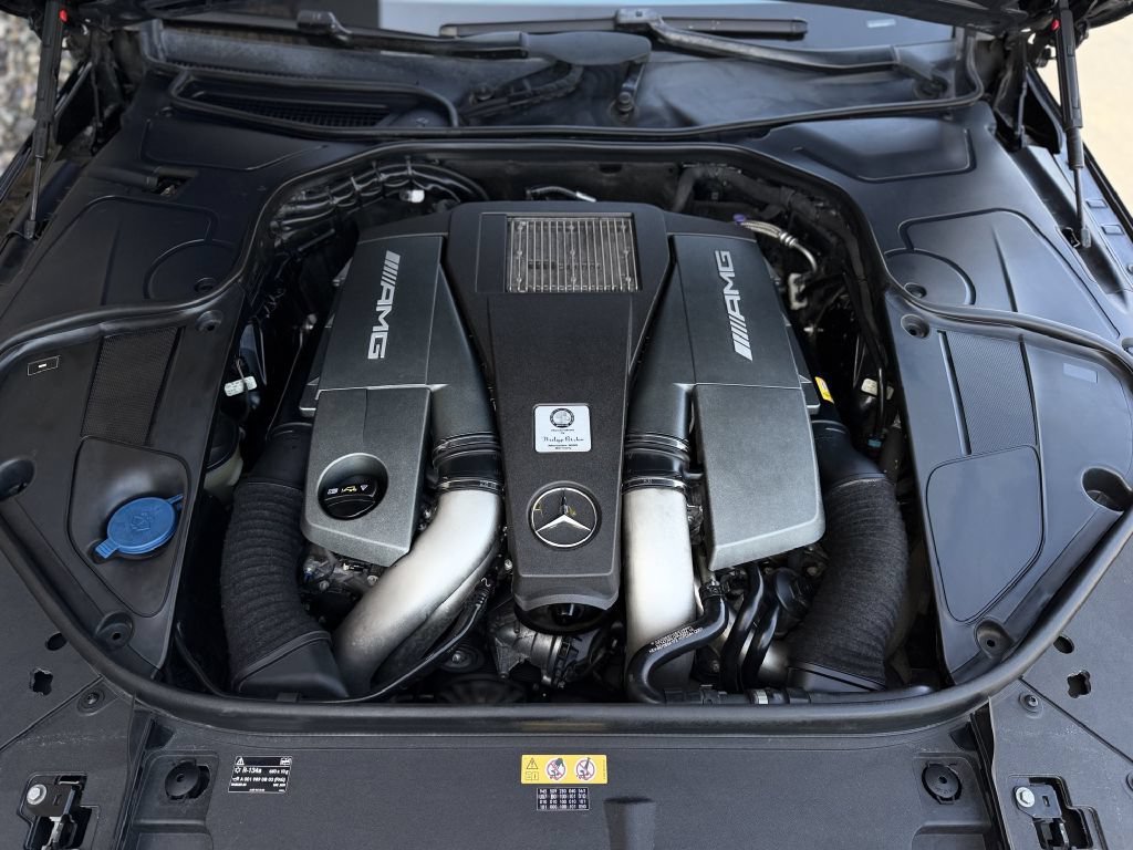 Used 2015 Mercedes-Benz S 63 AMG 4MATIC Sedan image 43