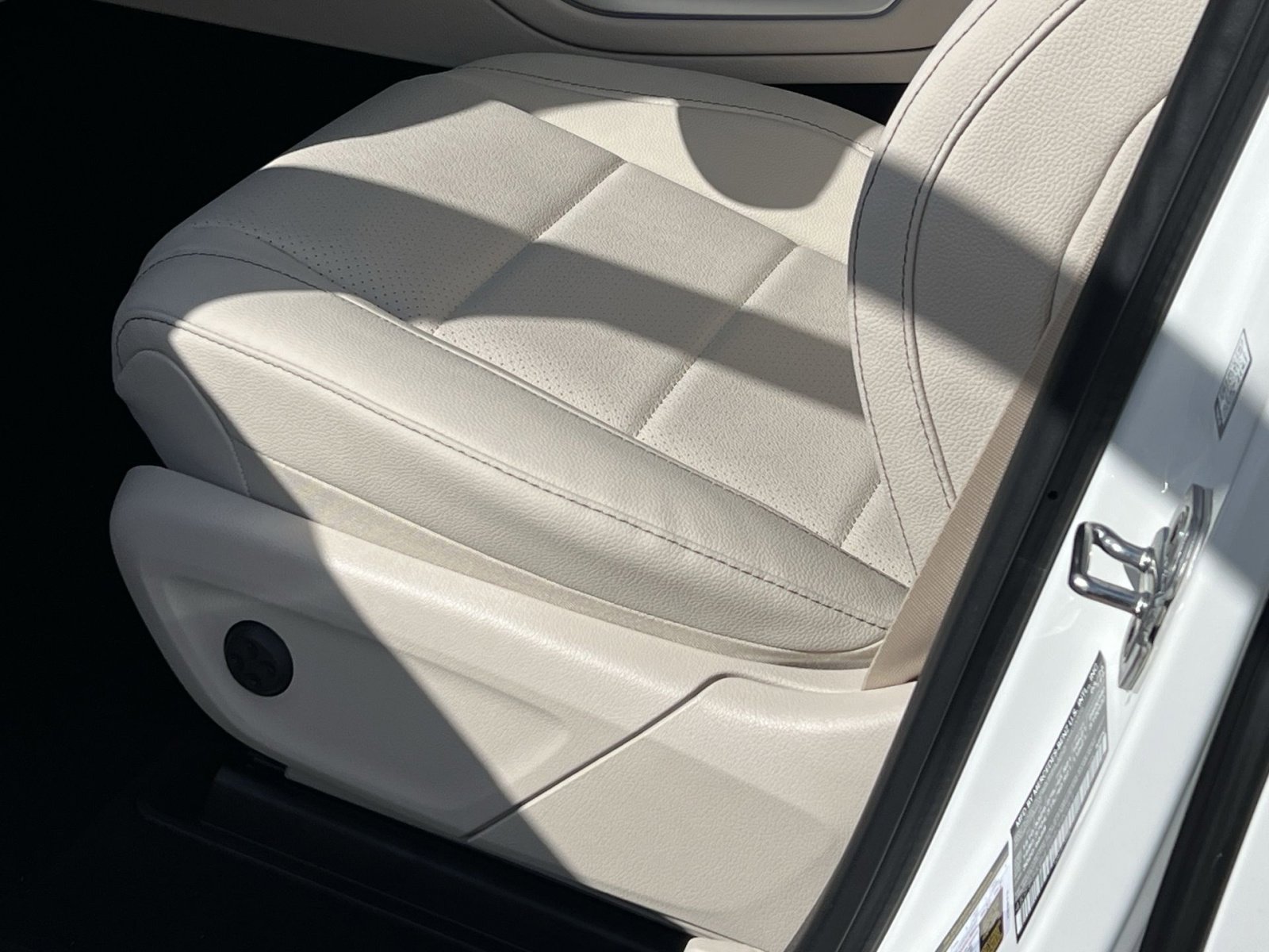 New 2026 Mercedes-Benz GLE 450 4MATIC image 12