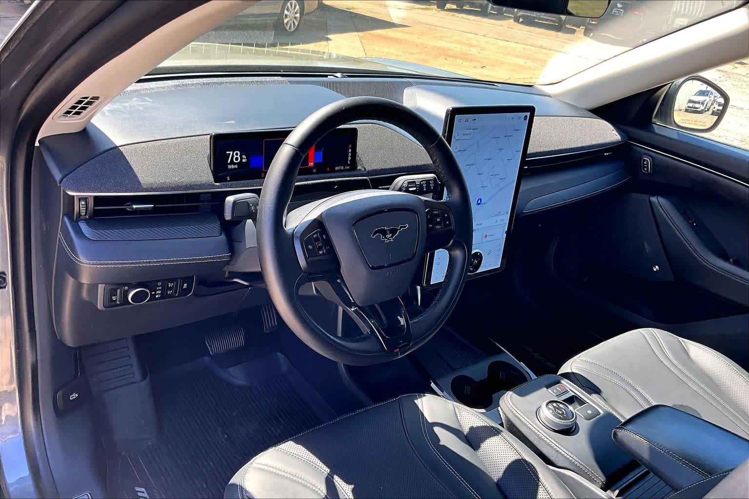 Used 2023 Ford Mustang Mach-E Premium image 15