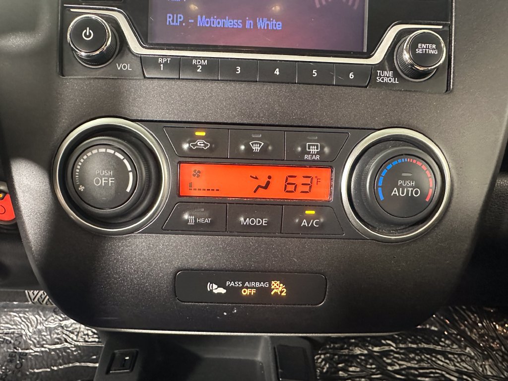 Used 2017 Nissan Leaf S FWD image 27
