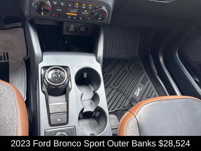 Used 2023 Ford Bronco Sport Outer Banks w/ Tech Package AWD/4WD image 17