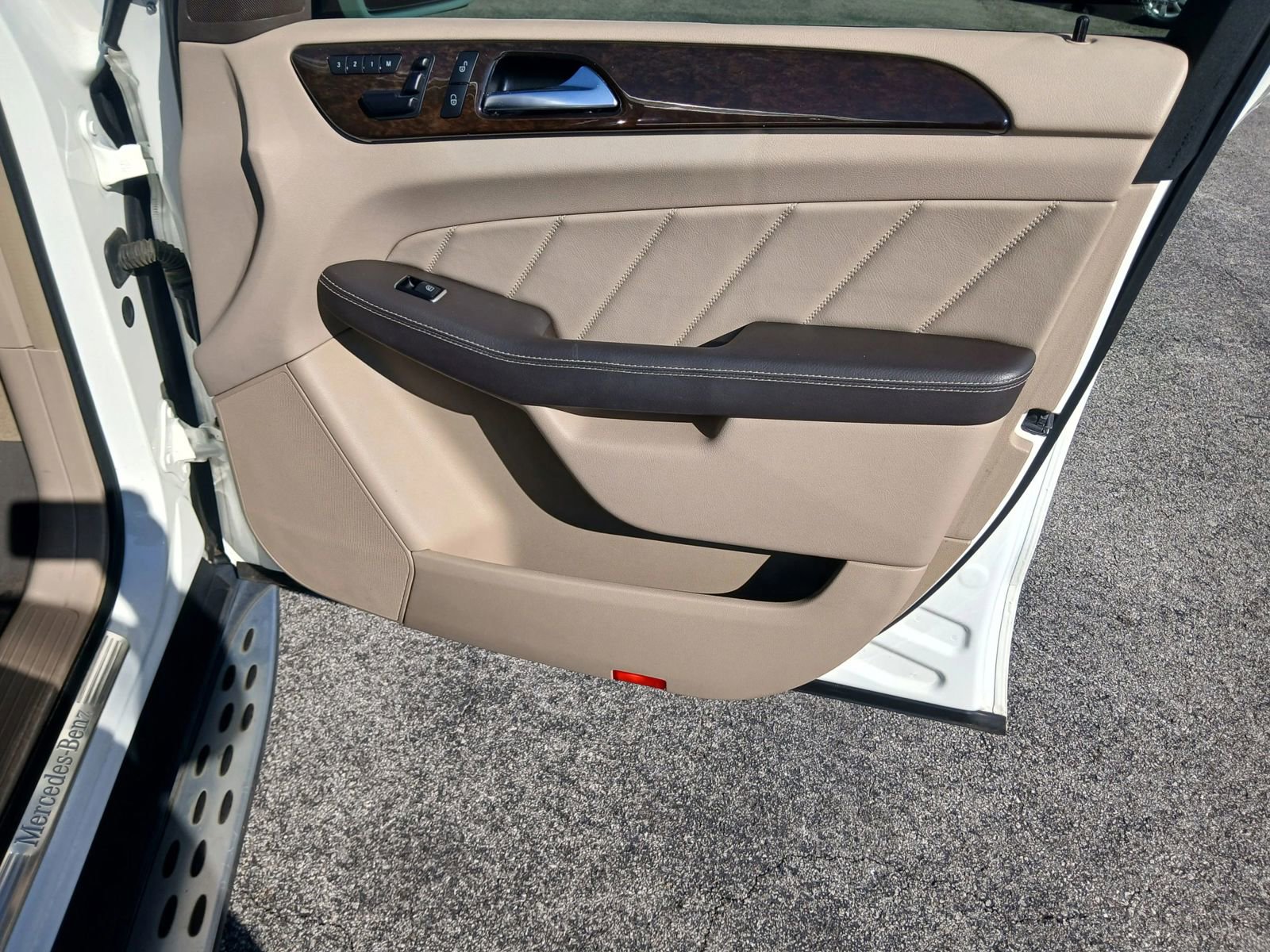 Used 2016 Mercedes-Benz GL 320 BlueTEC 4MATIC image 18