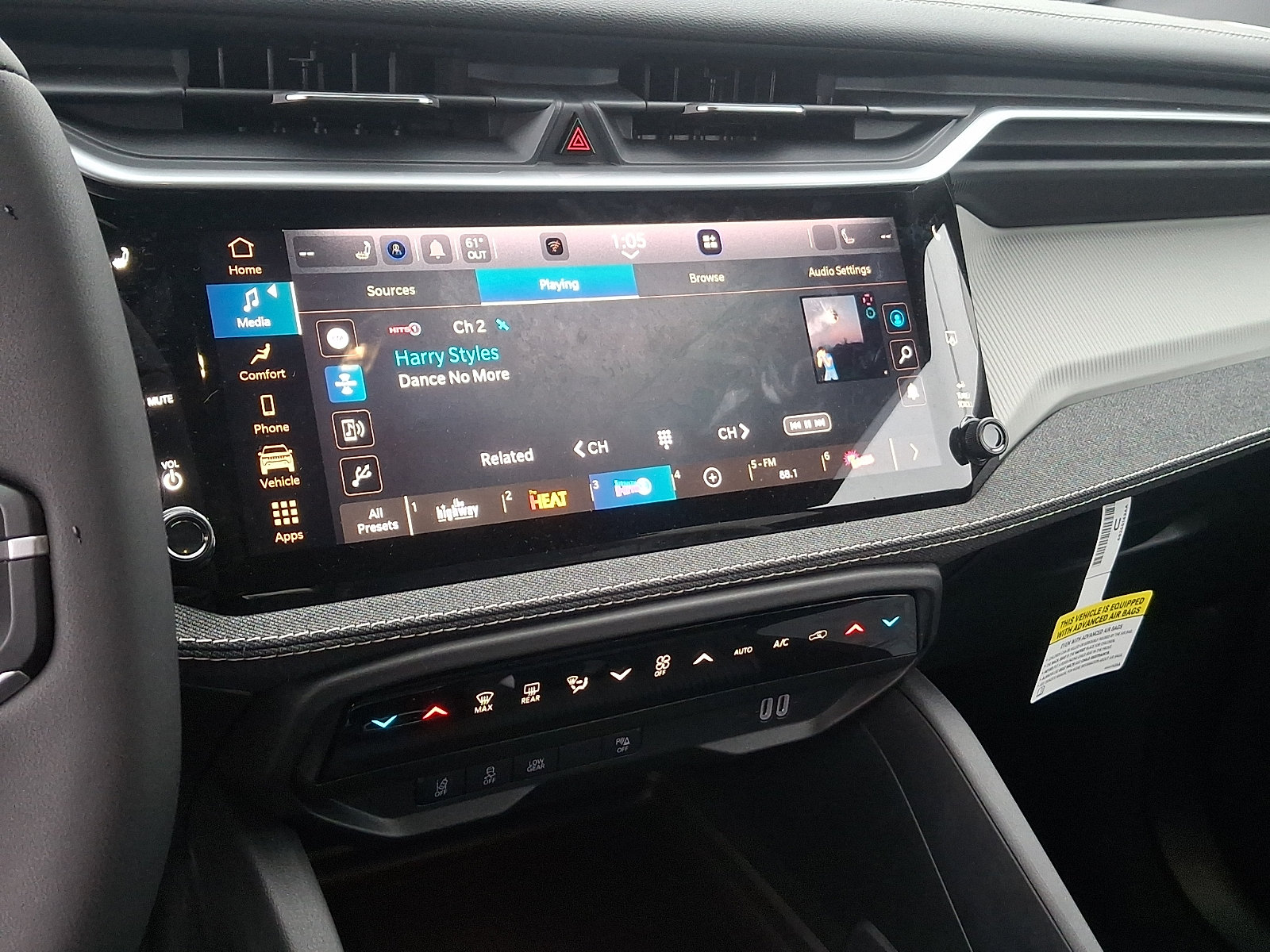 New 2026 Jeep Cherokee Laredo AWD/4WD image 8
