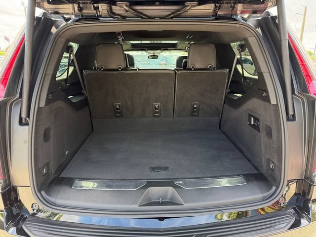 Certified 2022 Cadillac Escalade ESV Premium Luxury RWD image 16