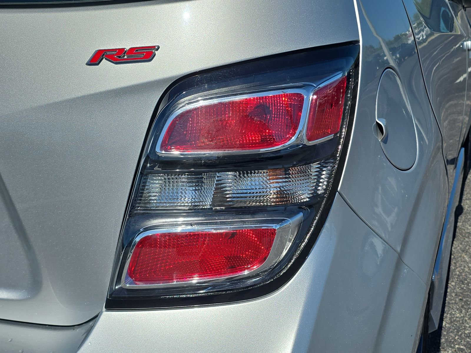 Used 2019 Chevrolet Sonic LT w/ Convenience Package FWD image 8