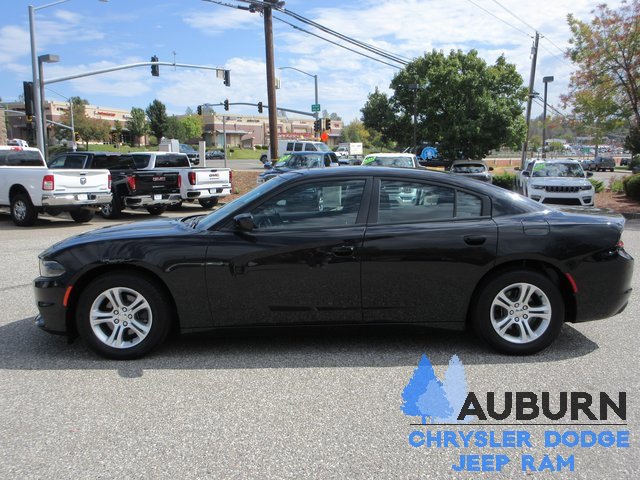 Used 2020 Dodge Charger SXT w/ Leather Interior Group image 7
