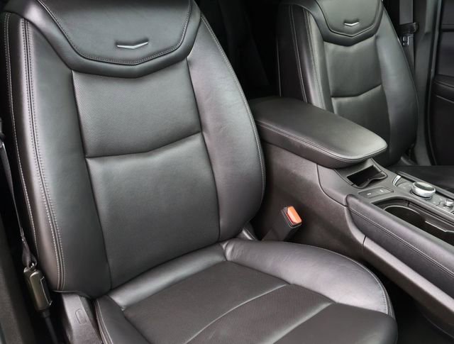 Certified 2023 Cadillac XT6 Premium Luxury FWD image 23