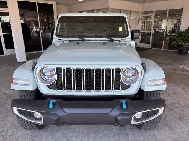 Used 2024 Jeep Wrangler Unlimited Sahara AWD/4WD image 10