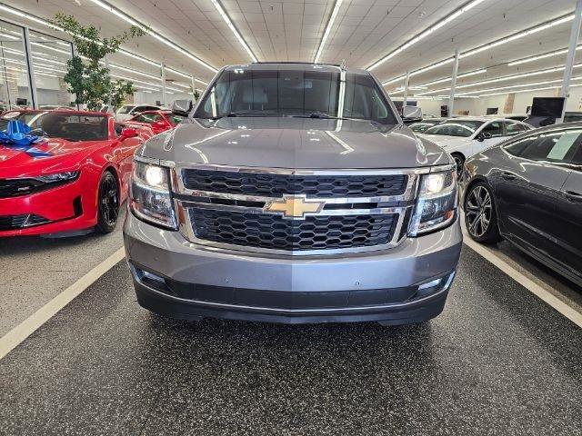 Used 2019 Chevrolet Suburban LT w/ Texas Edition Package AWD/4WD image 2