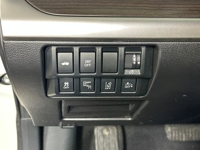 Used 2017 Subaru Legacy 2.5i Limited image 19